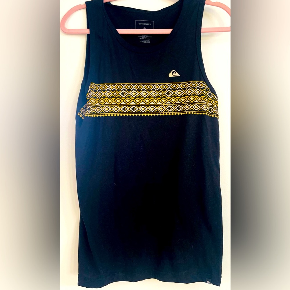 Free 💙just add to bundle Quicksilver medium black top